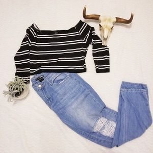 Stripped long sleeve crop top